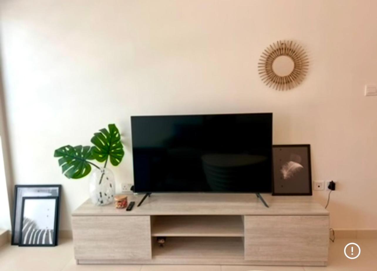 1 Bedroom By The With Free Rooftop Pool Access Apartment *
